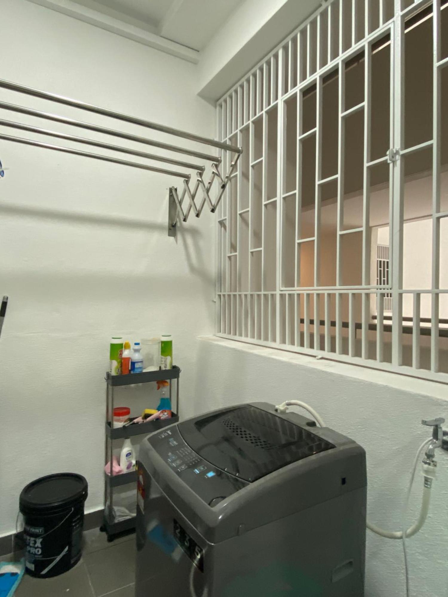 Apartment Tr 3r2b Serviced 5-6pax Hkl,ijn,pwtc Kl *