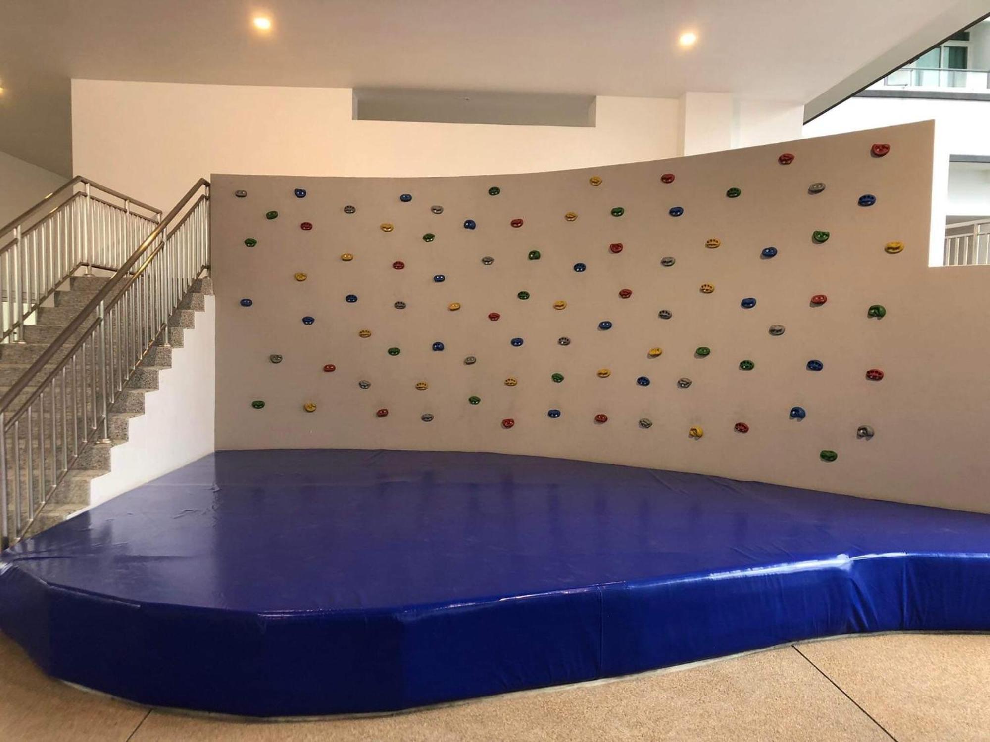 Tr 3r2b Serviced 5-6pax Hkl,ijn,pwtc Kl Apartment Kuala Lumpur
