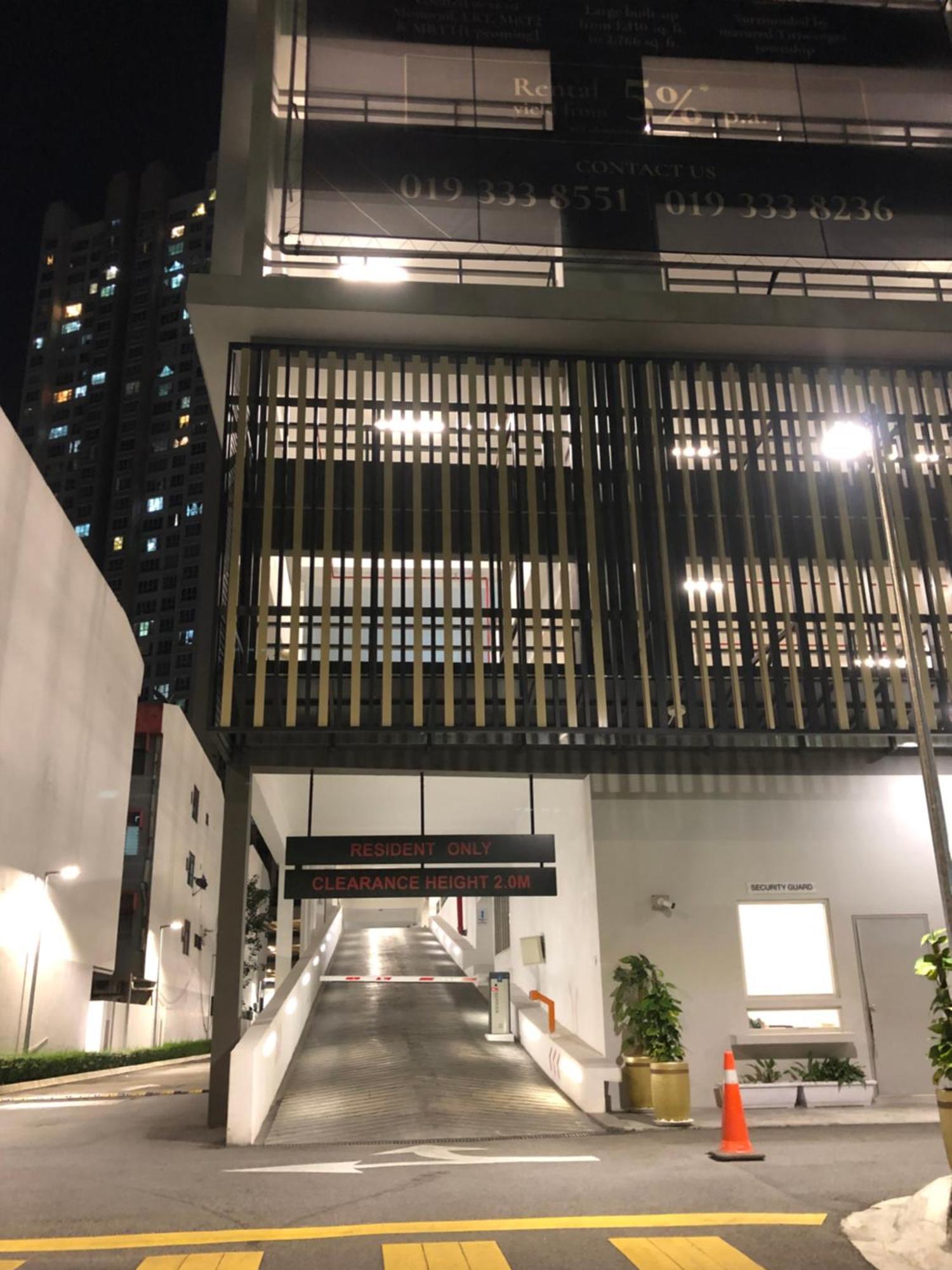 Tr 3r2b Serviced 5-6pax Hkl,ijn,pwtc Kl Kuala Lumpur