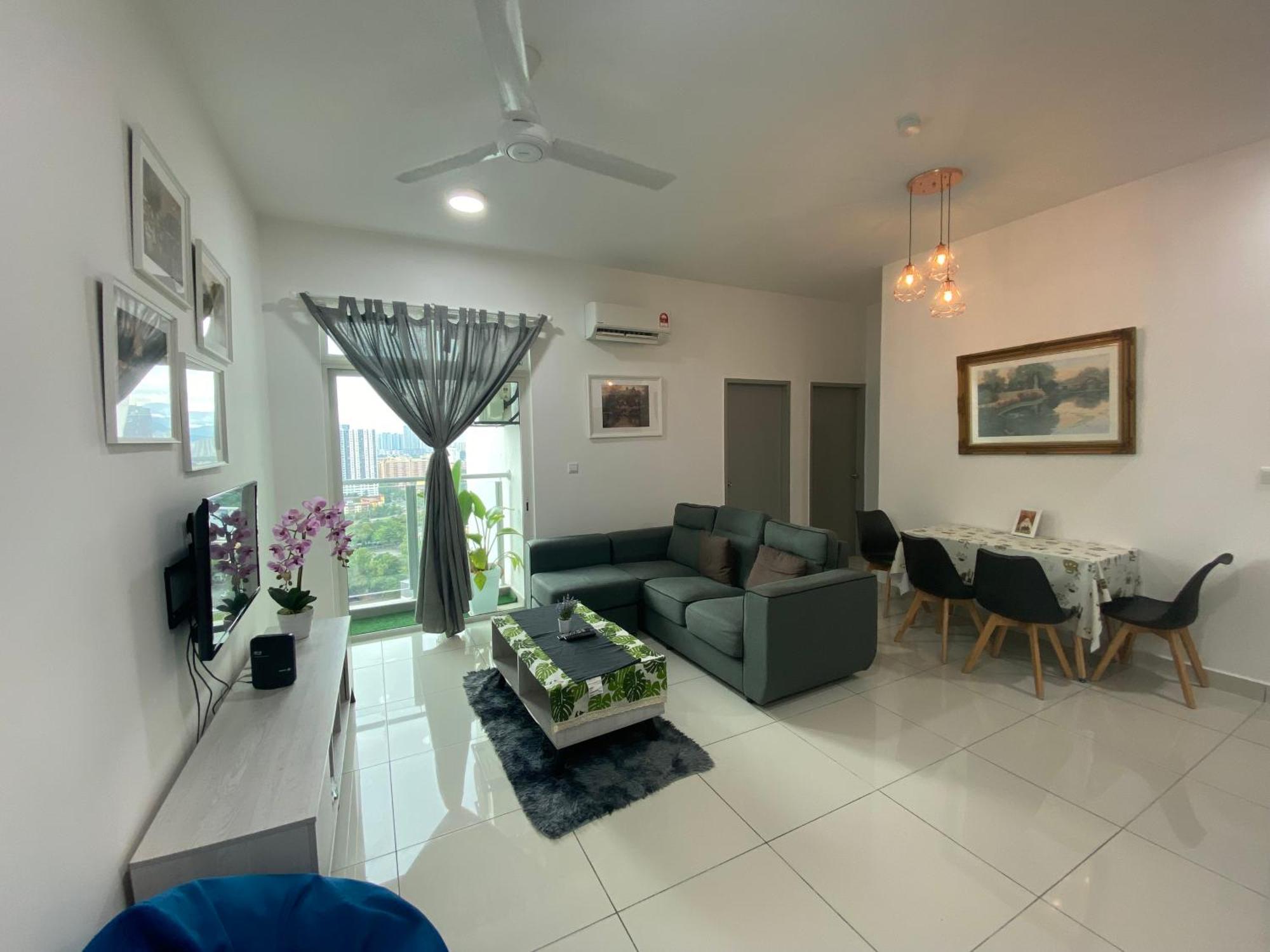 Pangsapuri Tr 3r2b Serviced 5-6pax Hkl,ijn,pwtc Kl