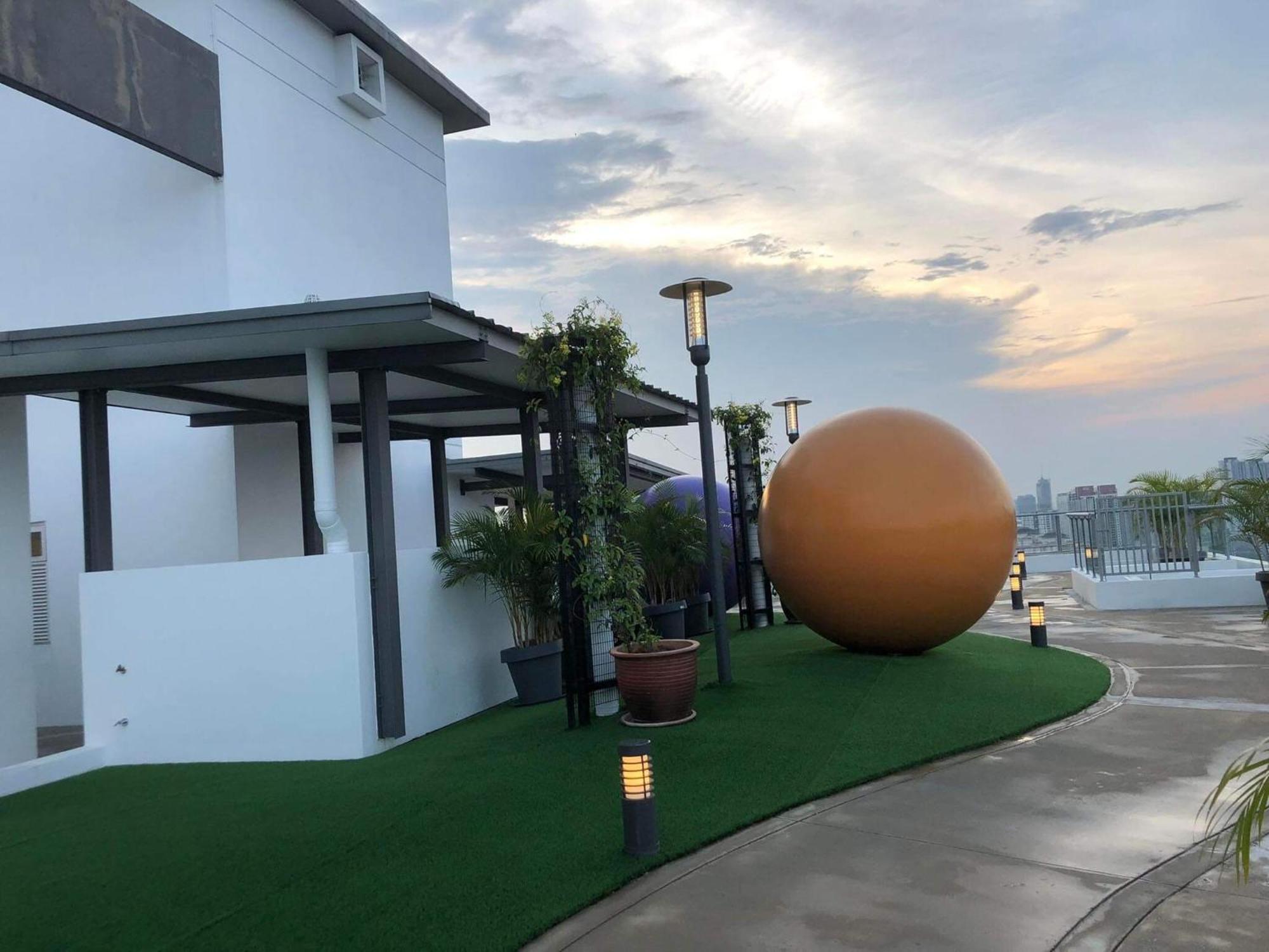 Tr 3r2b Serviced 5-6pax Hkl,ijn,pwtc Kl Pangsapuri Kuala Lumpur