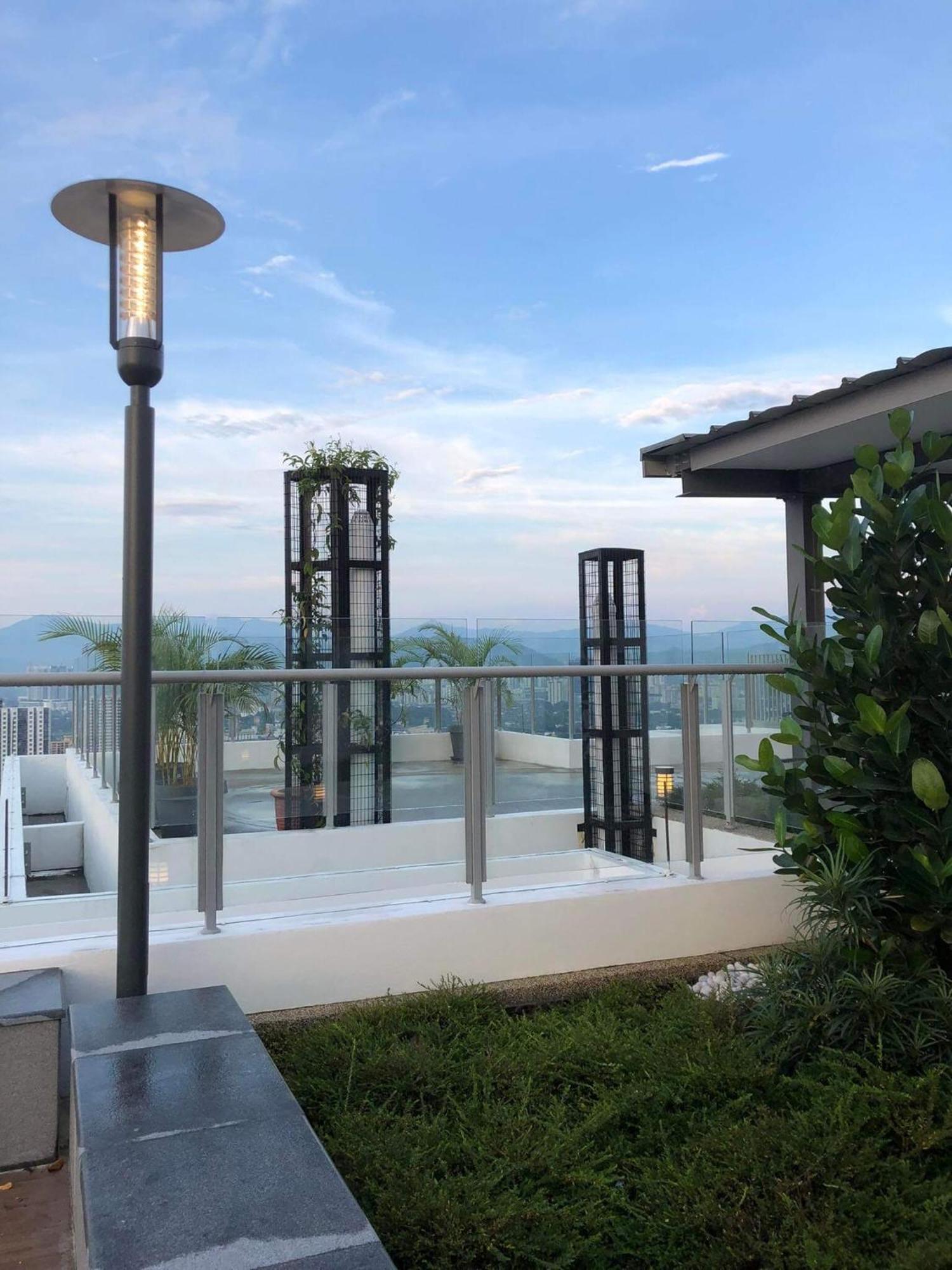 Tr 3r2b Serviced 5-6pax Hkl,ijn,pwtc Kl Kuala Lumpur